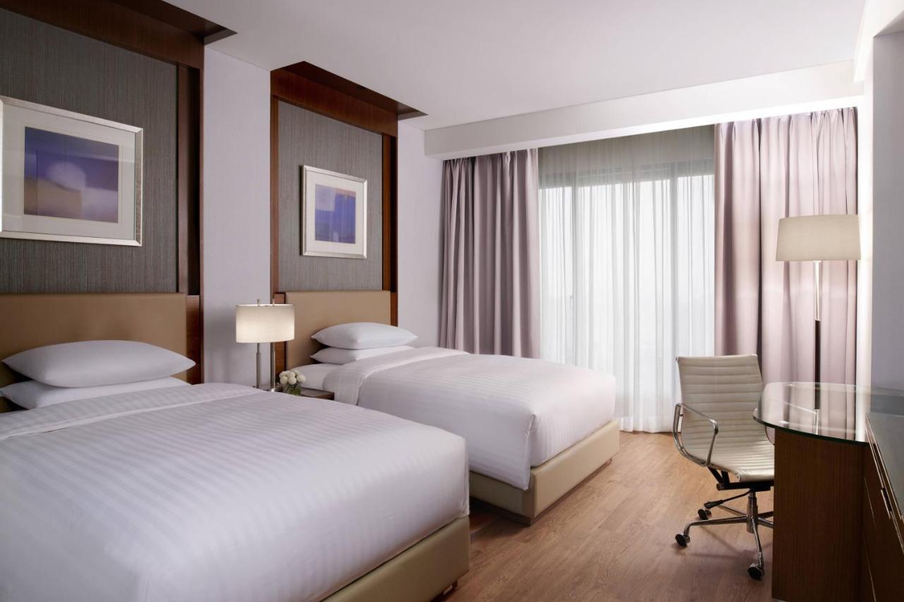 Courtyard By Marriott Seoul Times Square Hotel Exterior photo