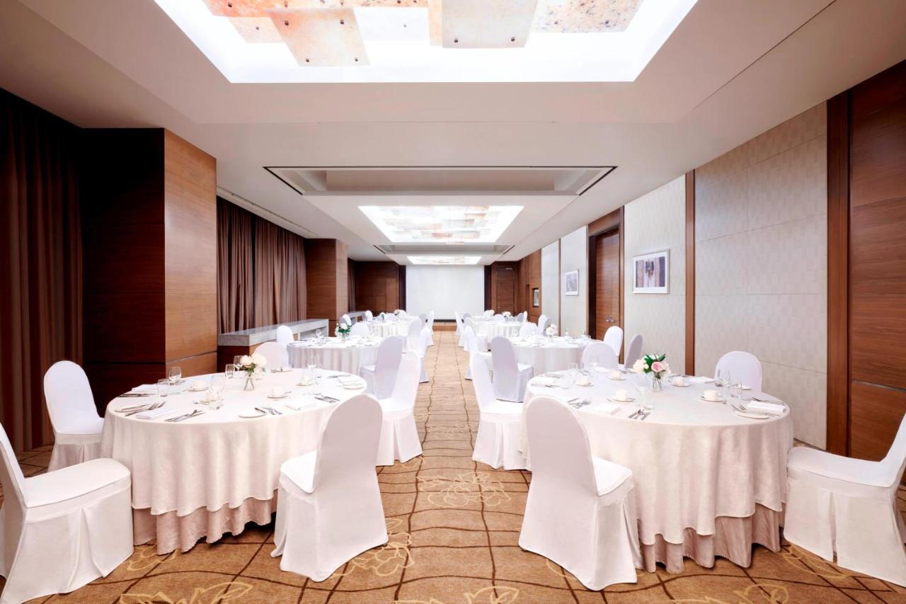 Courtyard By Marriott Seoul Times Square Hotel Exterior photo