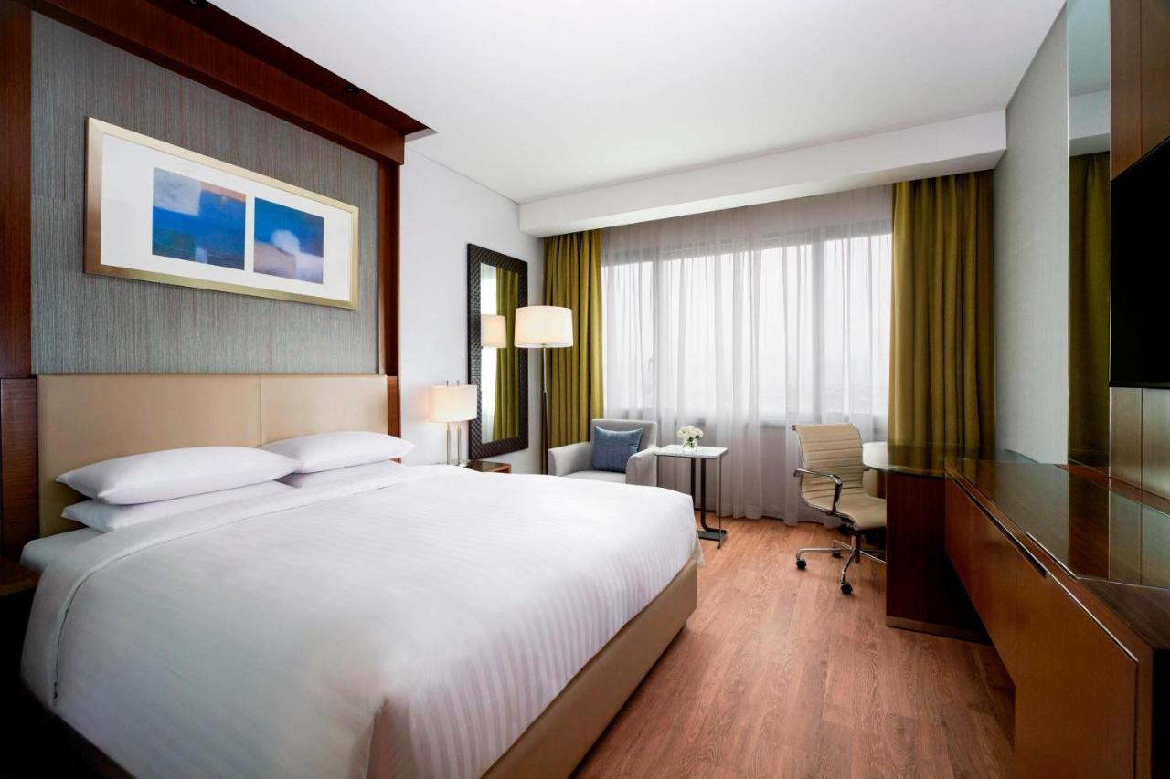 Courtyard By Marriott Seoul Times Square Hotel Exterior photo