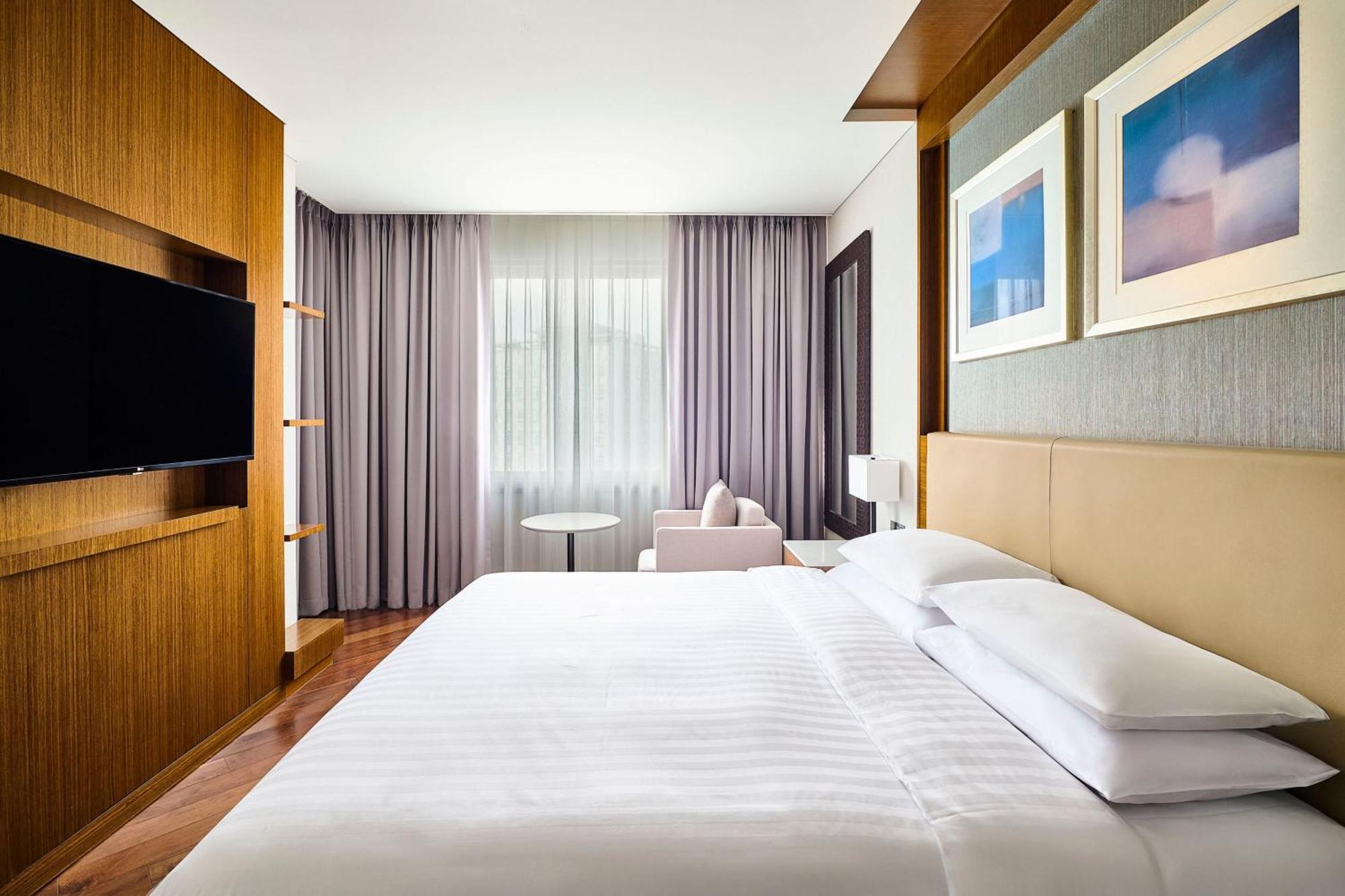 Courtyard By Marriott Seoul Times Square Hotel Exterior photo