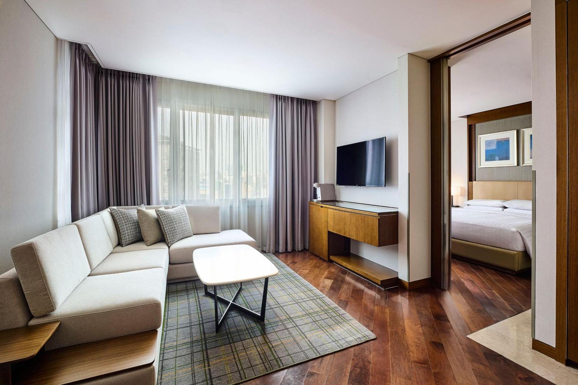 Courtyard By Marriott Seoul Times Square Hotel Exterior photo