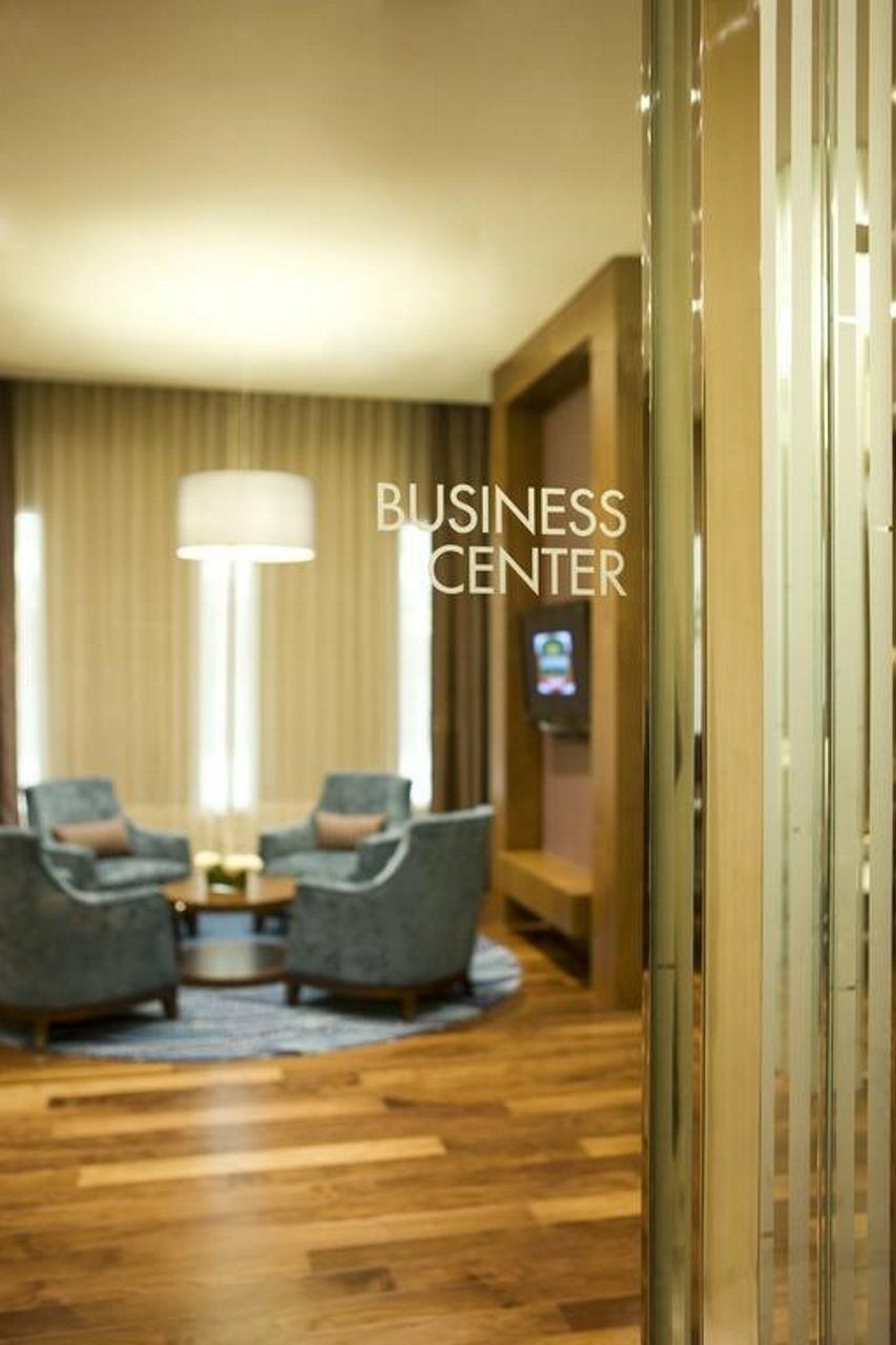 Courtyard By Marriott Seoul Times Square Hotel Exterior photo